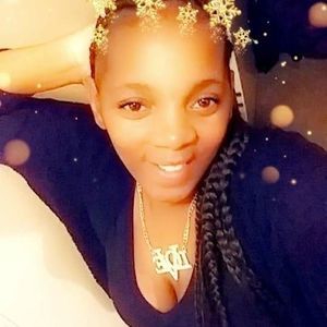 Meet your Posher, Sheena